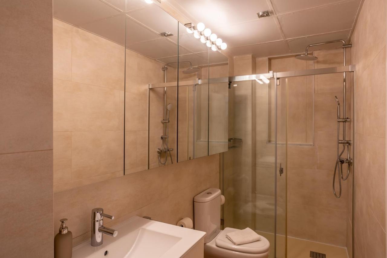 Sol Sevilla Urban Apartment ภายนอก รูปภาพ