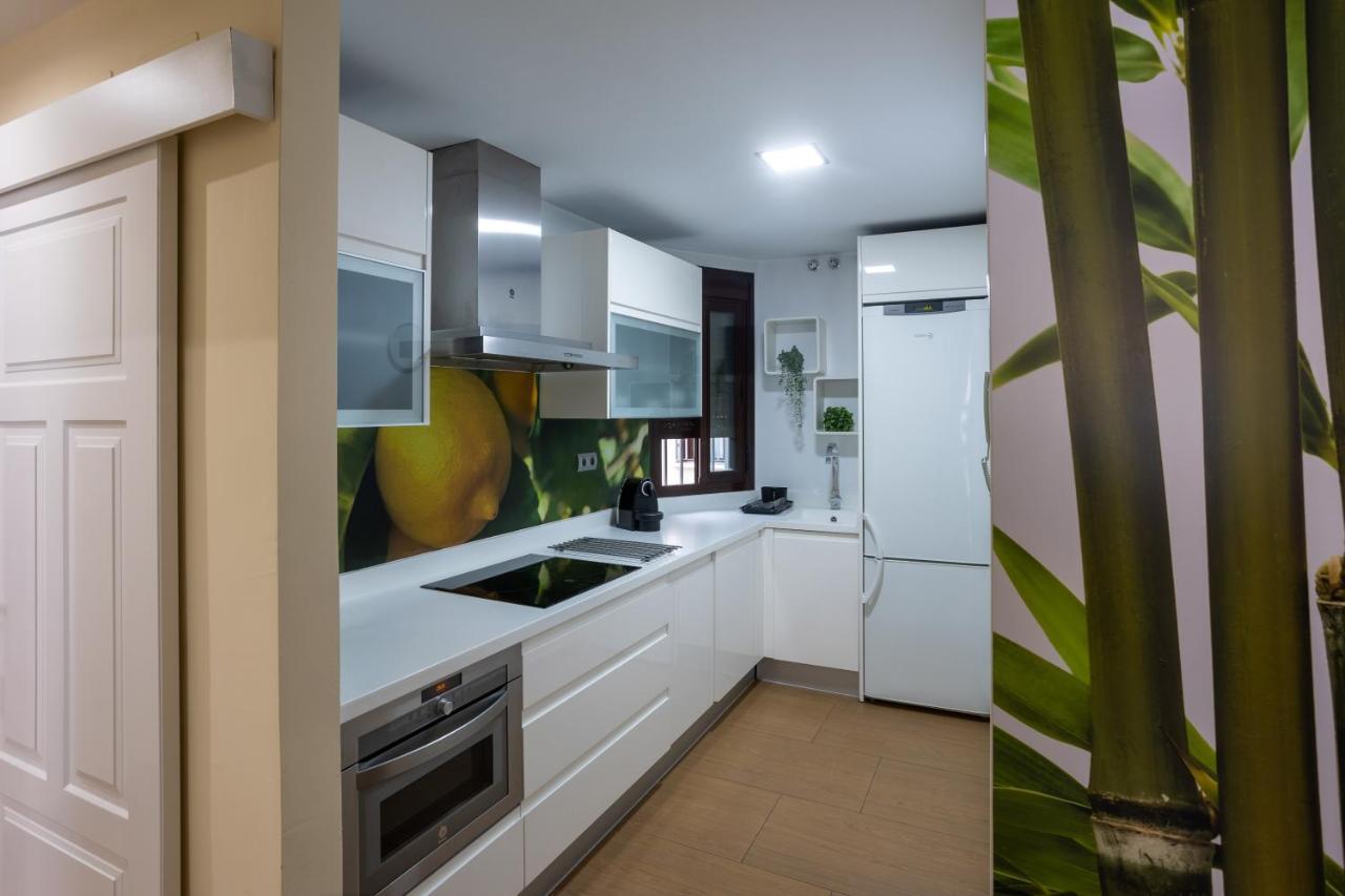 Sol Sevilla Urban Apartment ภายนอก รูปภาพ