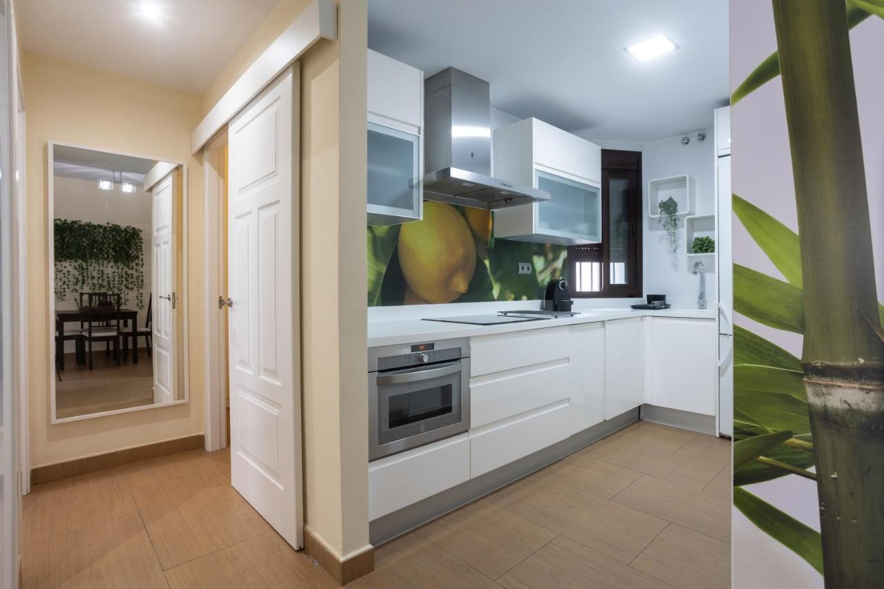 Sol Sevilla Urban Apartment ภายนอก รูปภาพ