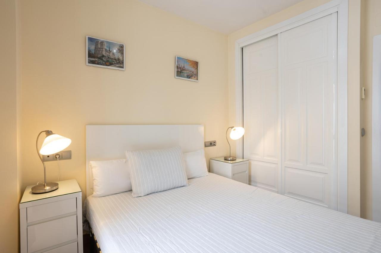 Sol Sevilla Urban Apartment ภายนอก รูปภาพ